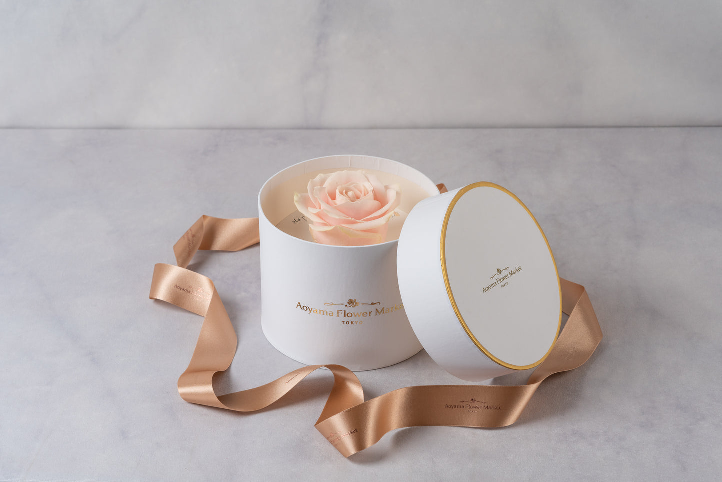 Rose Hat Box (Pastel Pink)