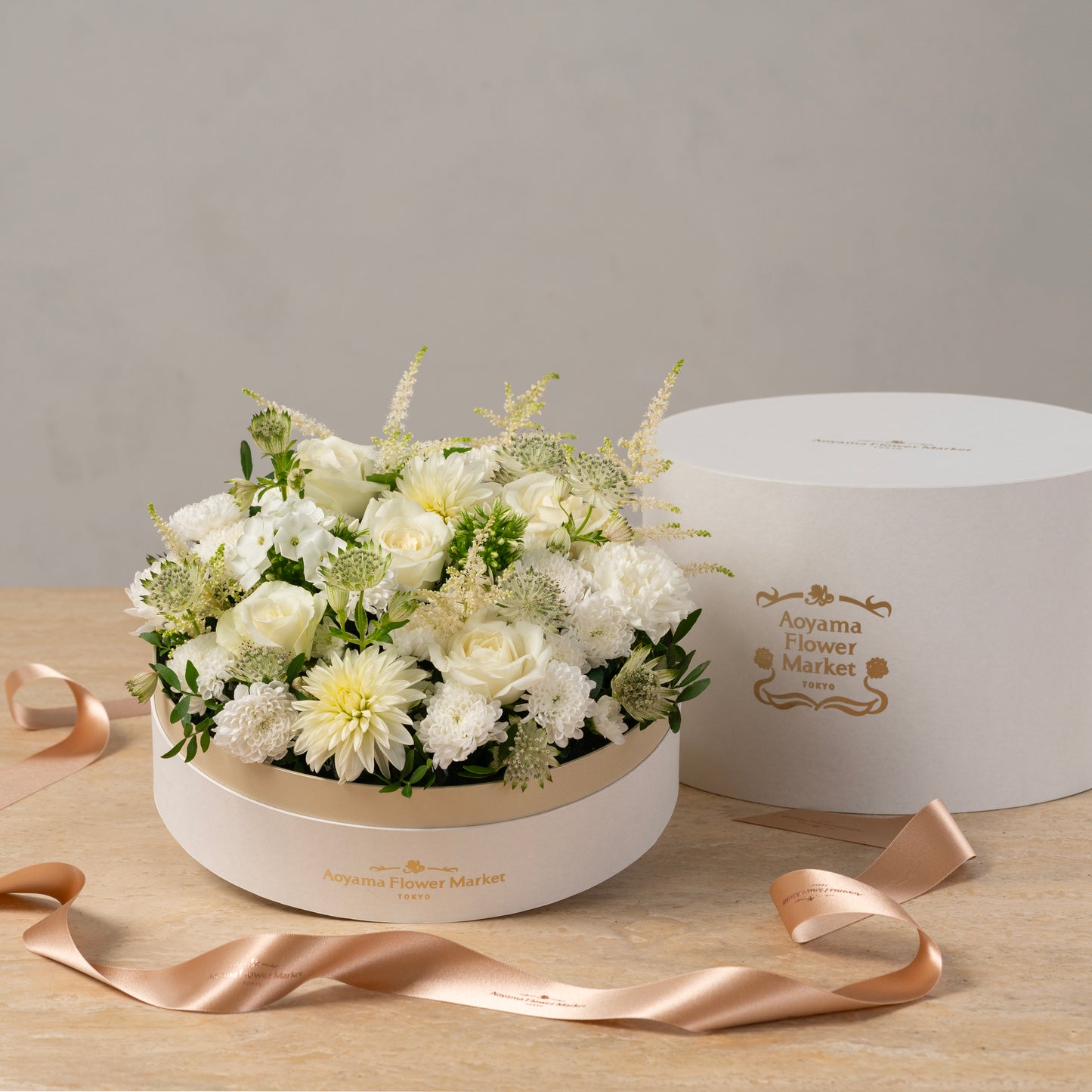 Cake Box Arrangment (White)