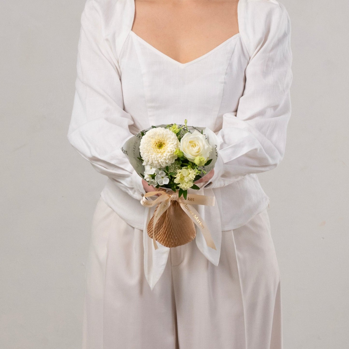 Glass Bouquet (White)