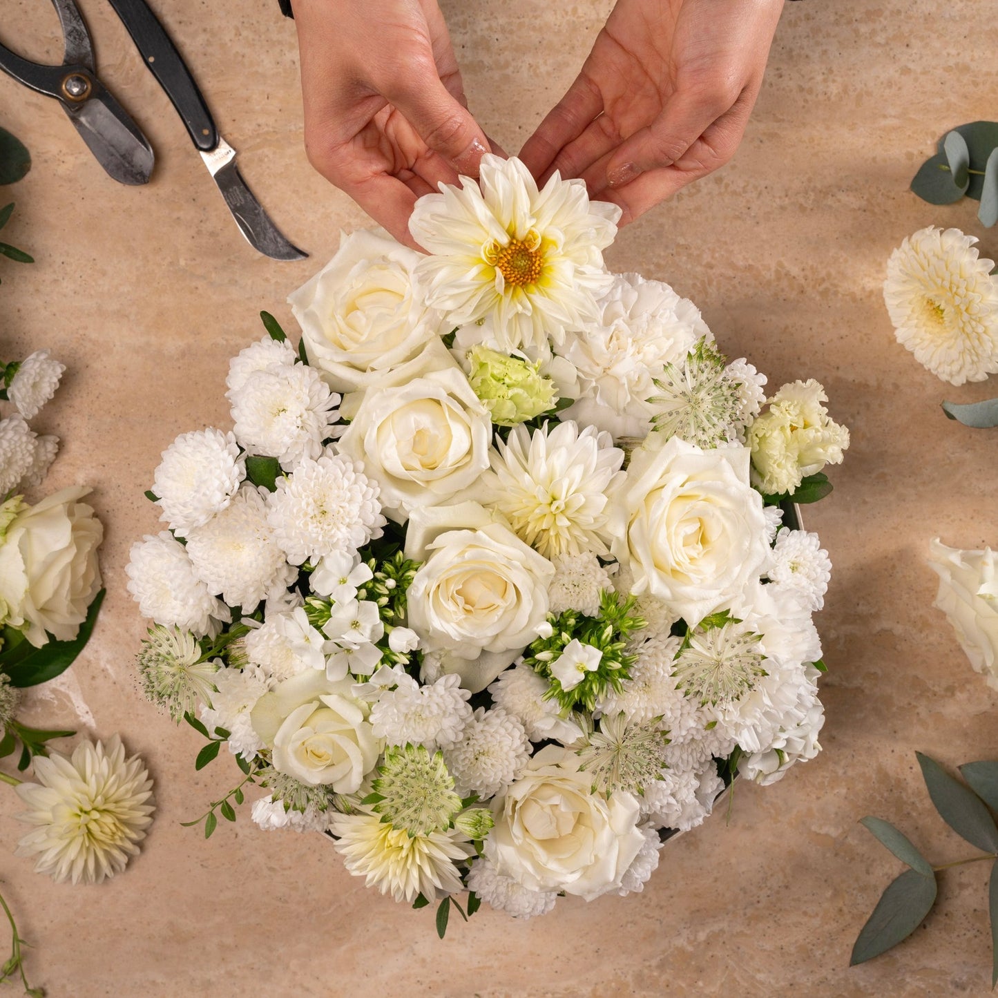 Cake Box Arrangment (White)
