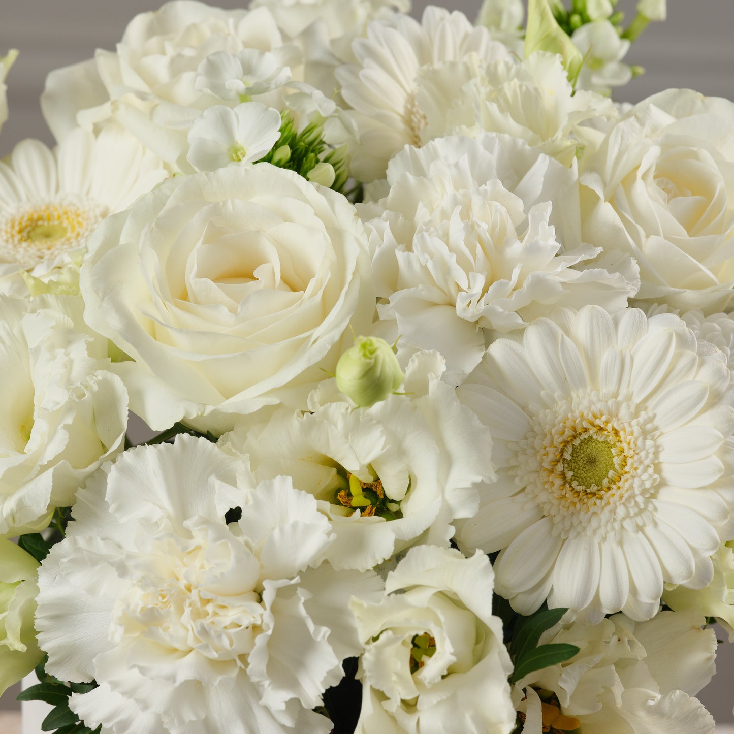 Hat Box Fresh Flower Arrangement -White