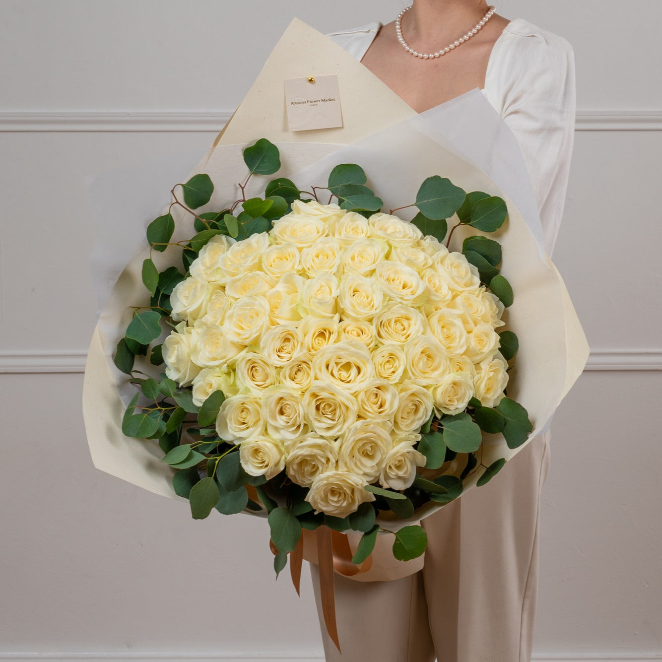 White Roses (50 stems)