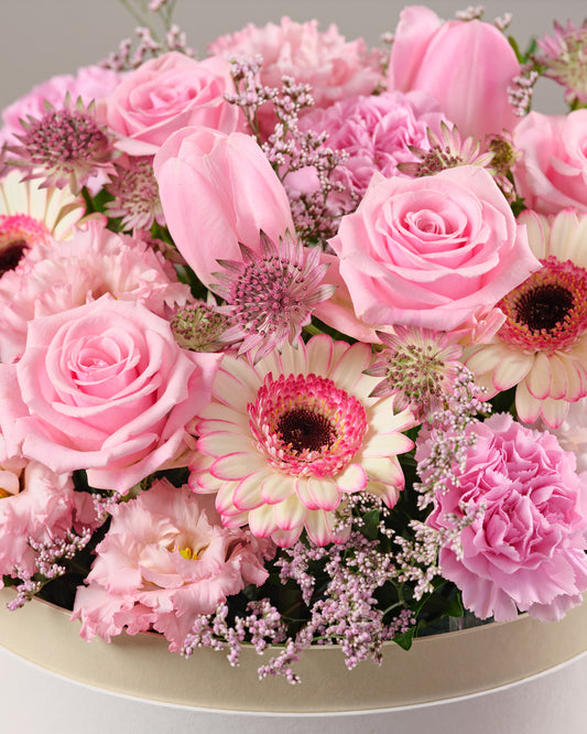Cake Box Fresh Flower Arrangement -Pink