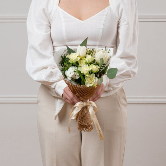 Kitchen Bouquet -White