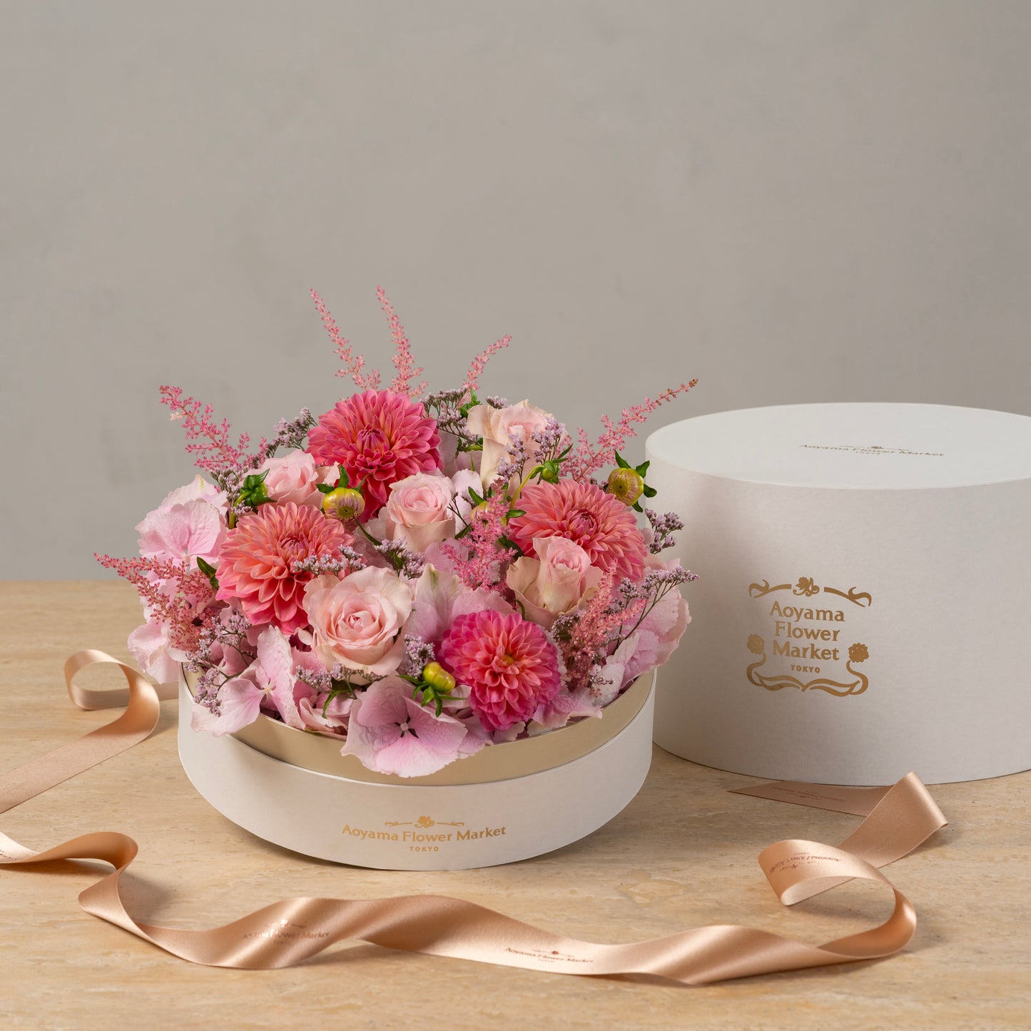 Cake Box Arrangment (Pink)