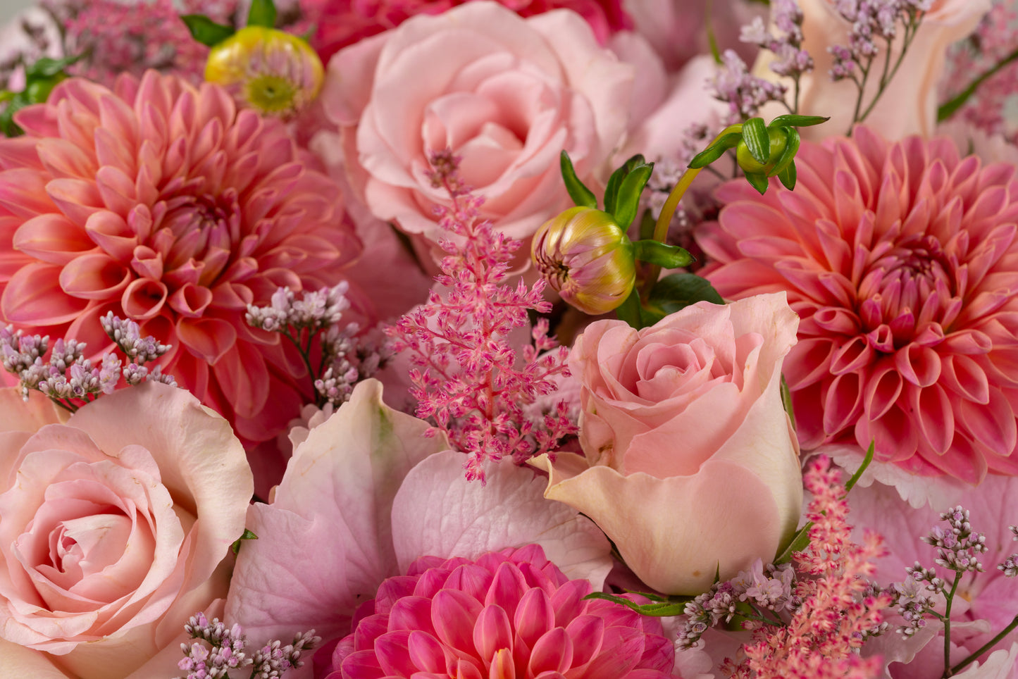 Cake Box Arrangment (Pink)