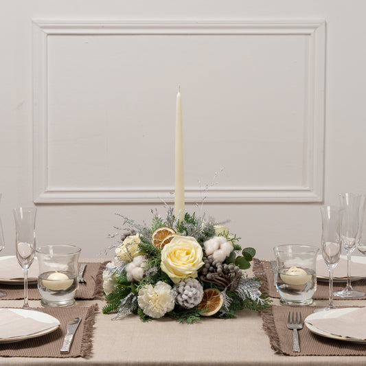 Silent Night Fresh Flower Candle Arrangement Small