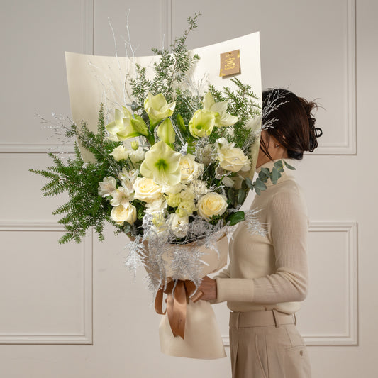 Yuki Fresh Flower Bouquet Large