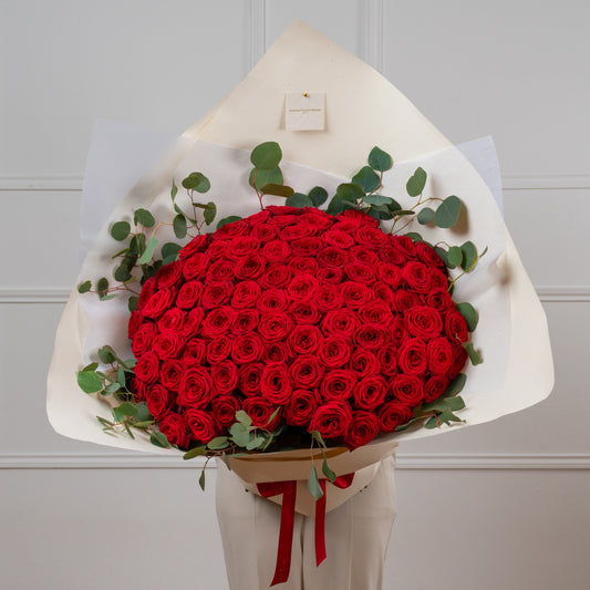 100 Red Roses Bouquet